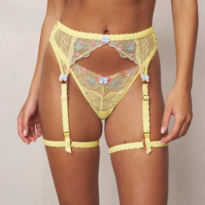 Ilianna Intimates String und Strumpfgürtel - Gelb