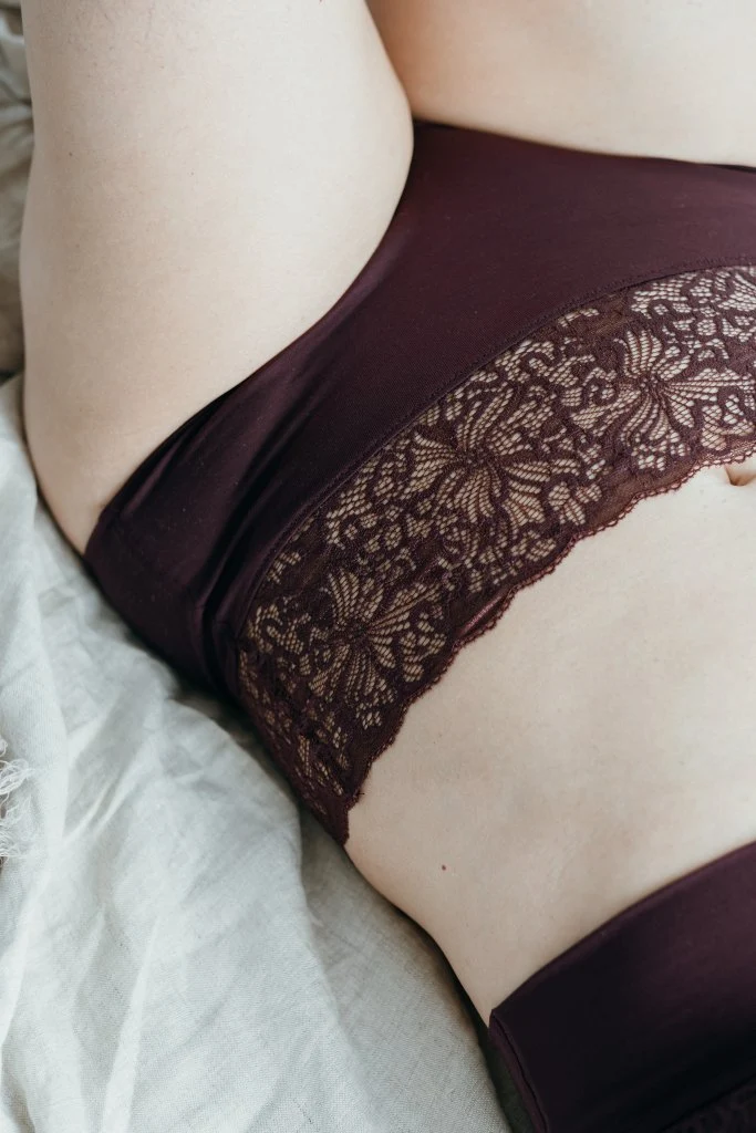 Nelly | High Waist Slip