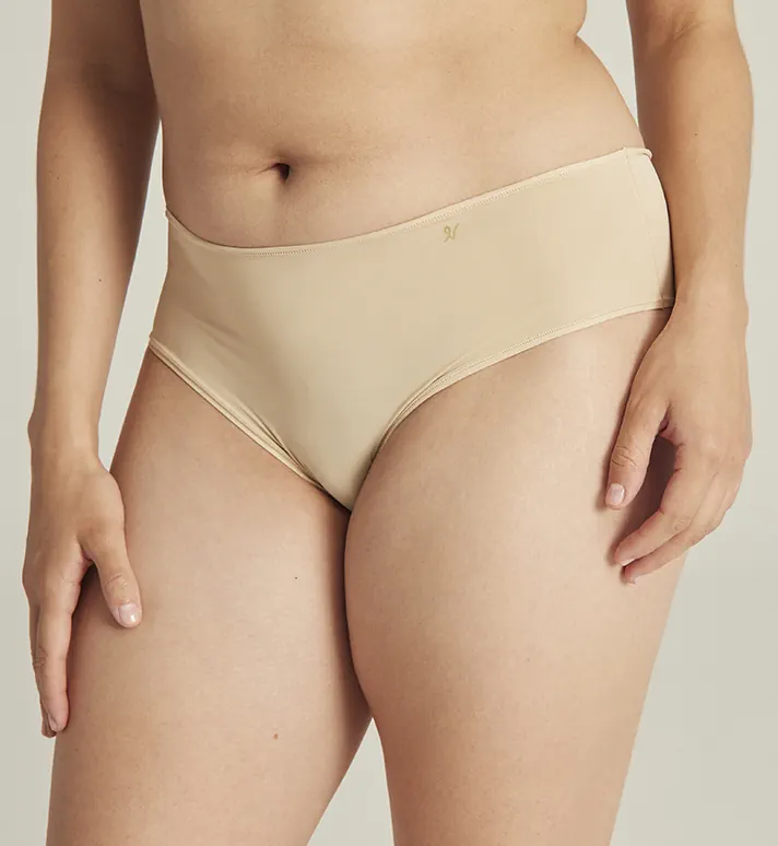 Nudea - Stretch-Bikinihose mit mittelhohem Bund, hellbraun