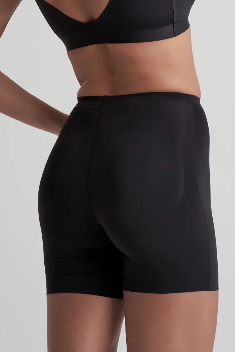 ByeBra – Po-Lifting- und Unterwäsche-Shorts mit Polsterung, Schwarz