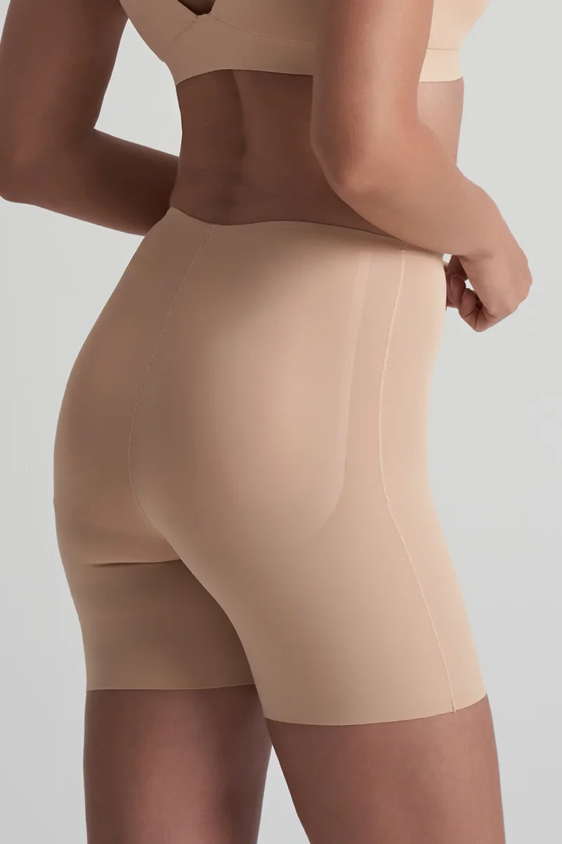 ByeBra – Po-Lifting- und Unterwäsche-Shorts mit Polsterung, Beige