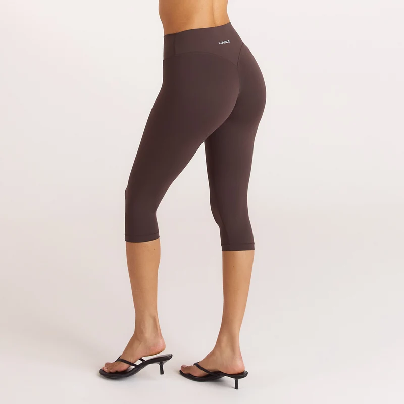 ContourSoft™ Capri Leggings - Dark Chocolate