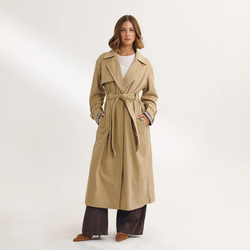 Trenchcoat mit Wildlederbesatz - Sand