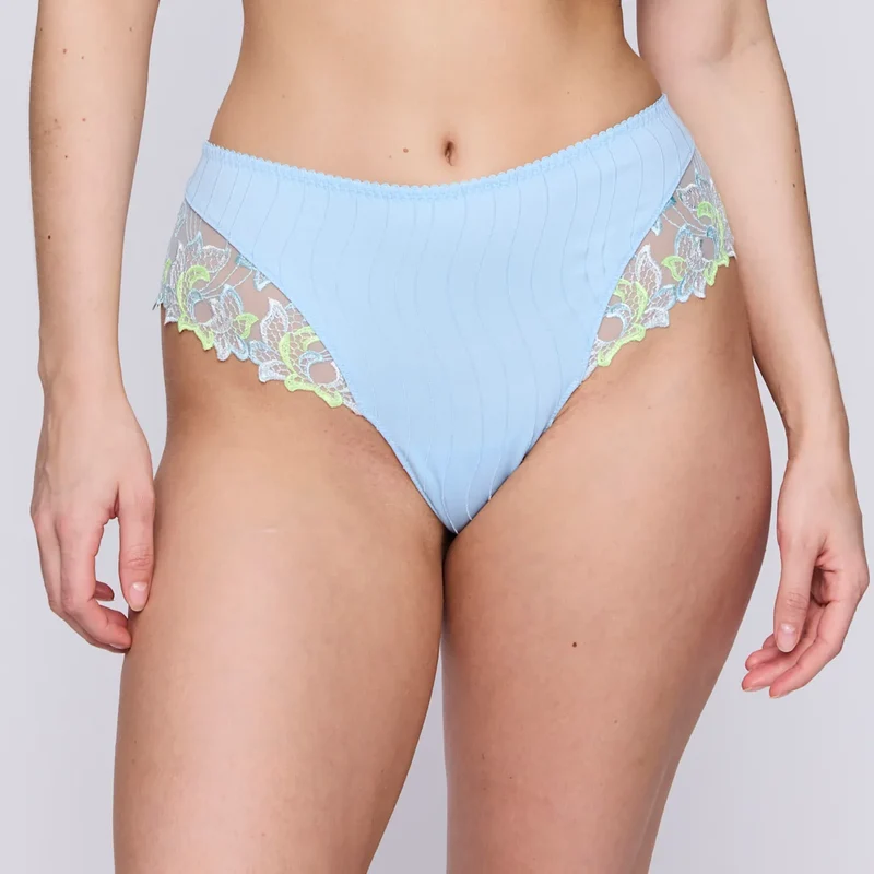 Primadonna - Deauville Luxus-String Milchblau