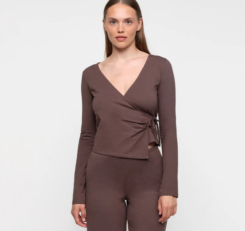 Everyday Wrap Top