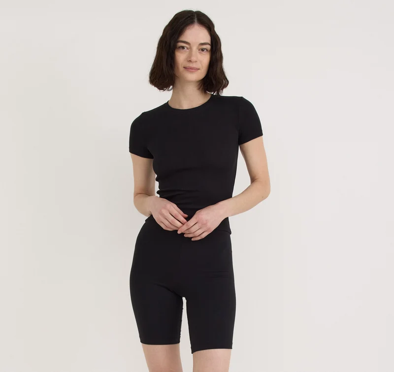 Core Rib Tee