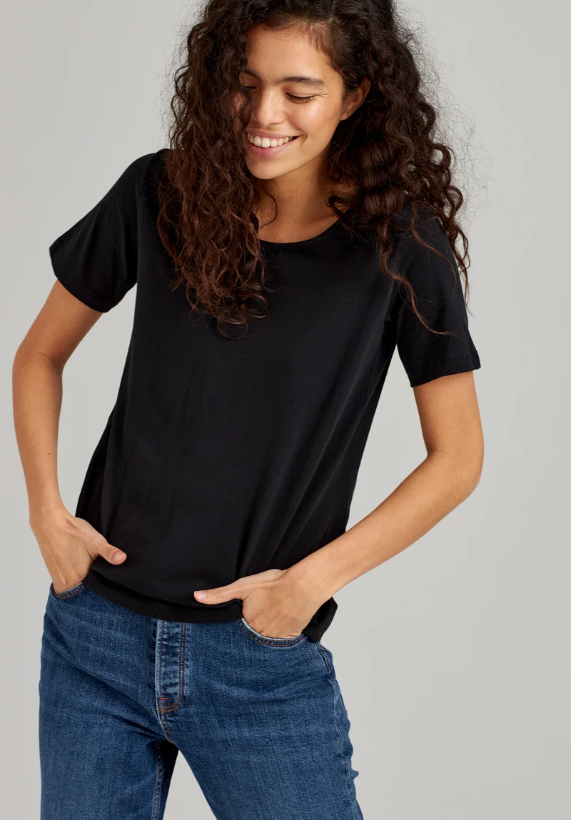 TT64 T-Shirt Black (GOTS)