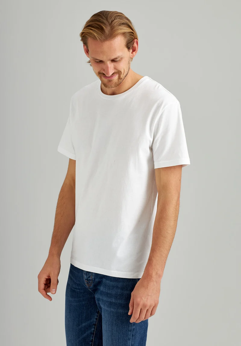TT02 T-Shirt white (GOTS, vegan)