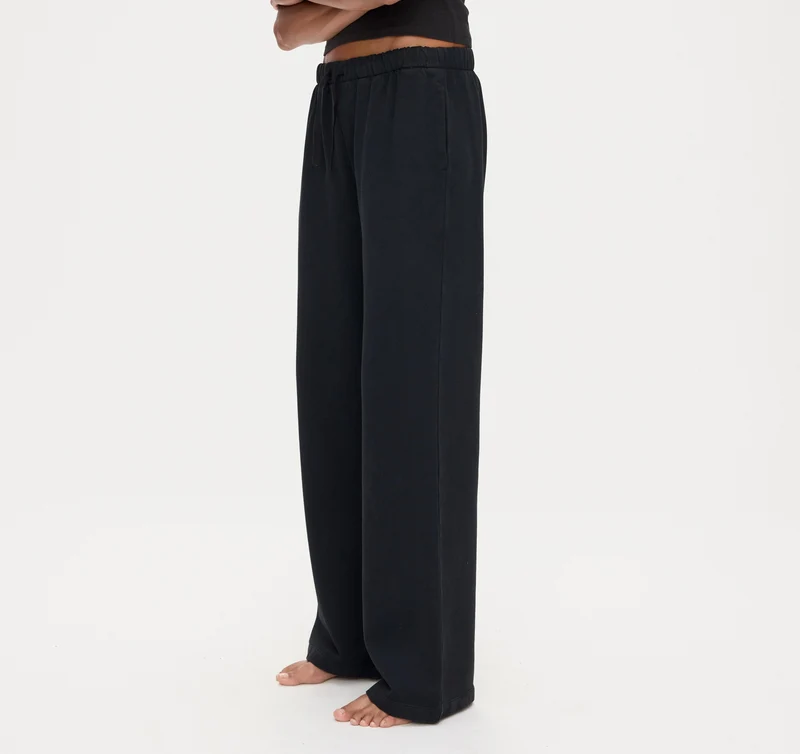 Weekend Loose Fit Sweatpants