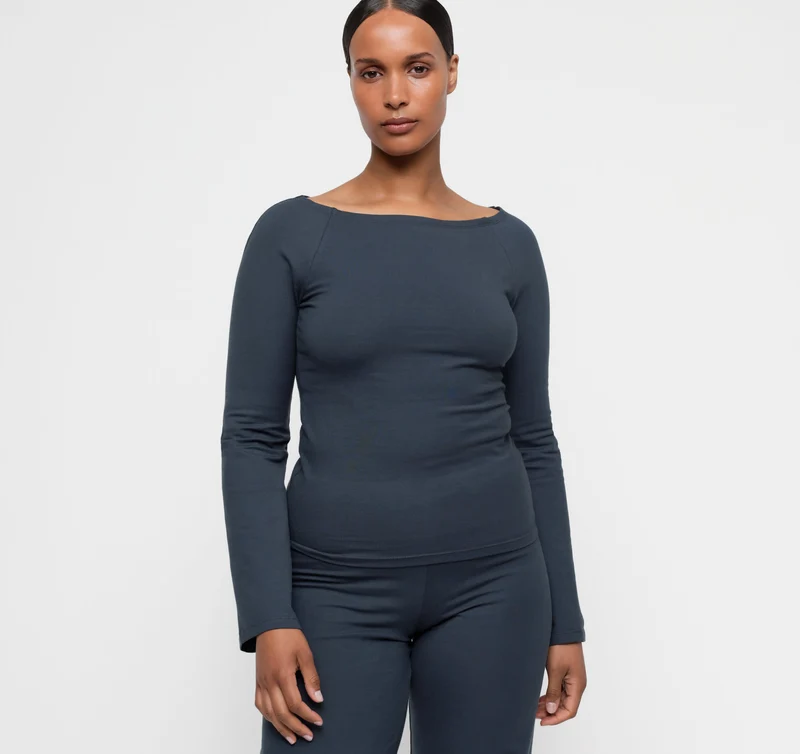 Core Boat Neck Long Sleeve