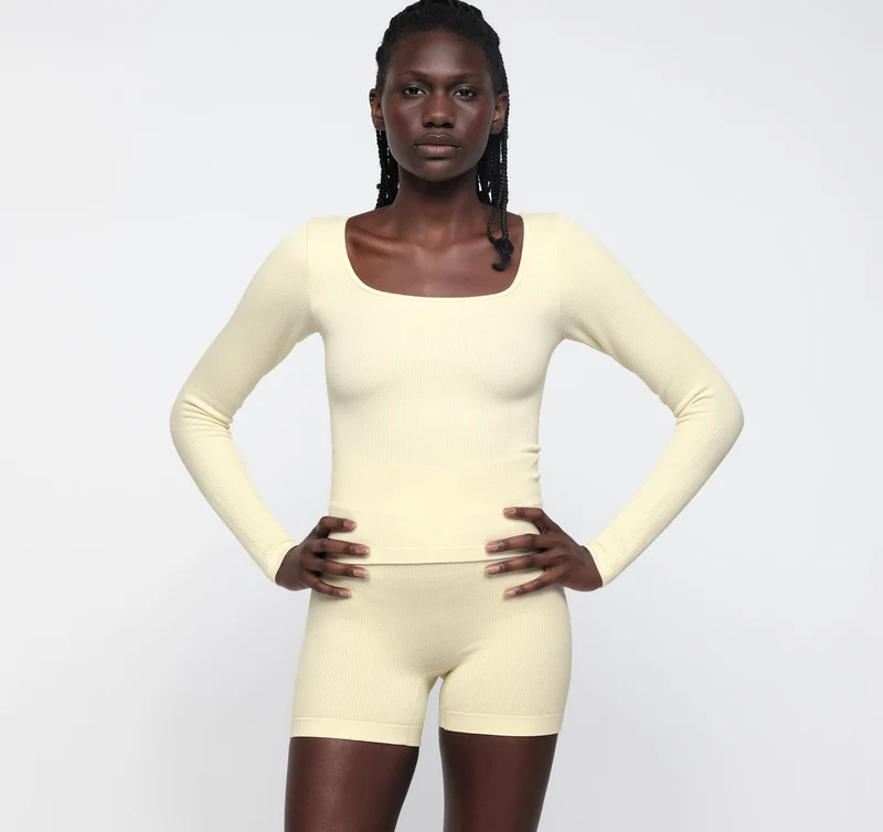Seamless Waffle Long Sleeve Tee