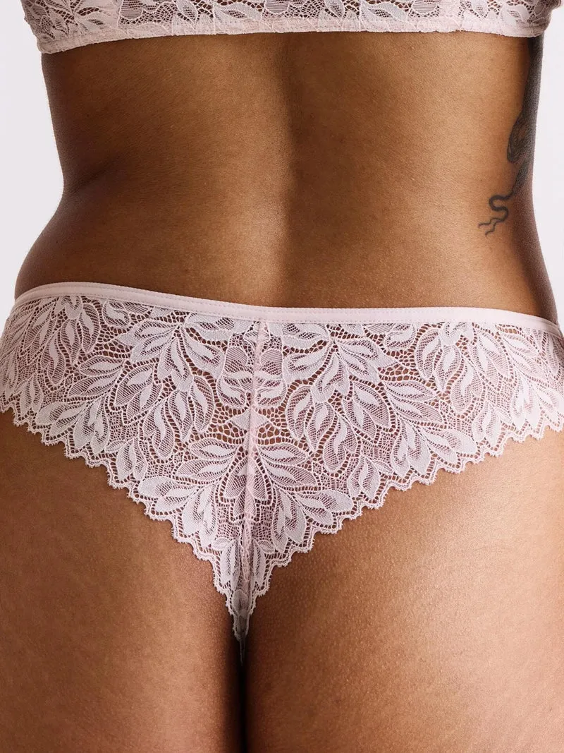 Dreamy Lace High Waist Brazil String