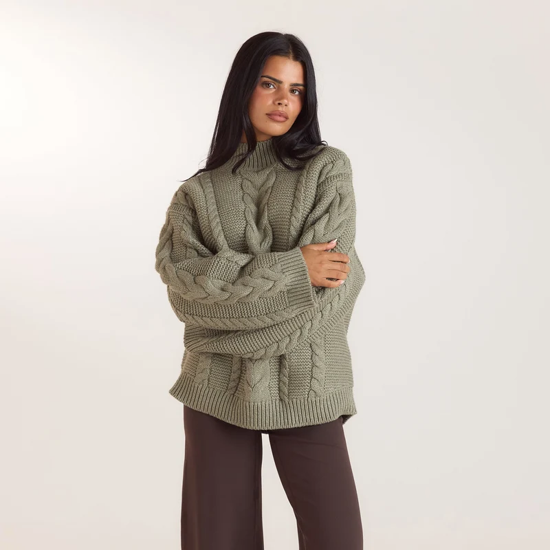Oversized Cable-Knit Jumper - Olive