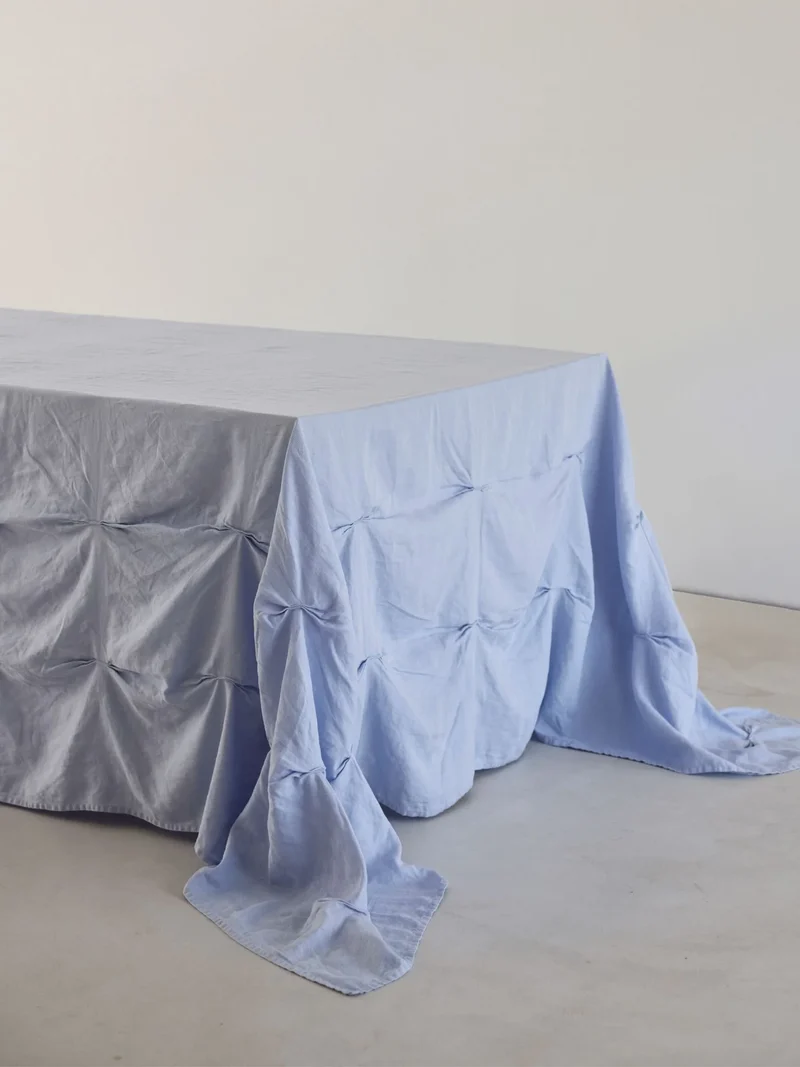 onomao x erlich textil Drapierte Tischdecke