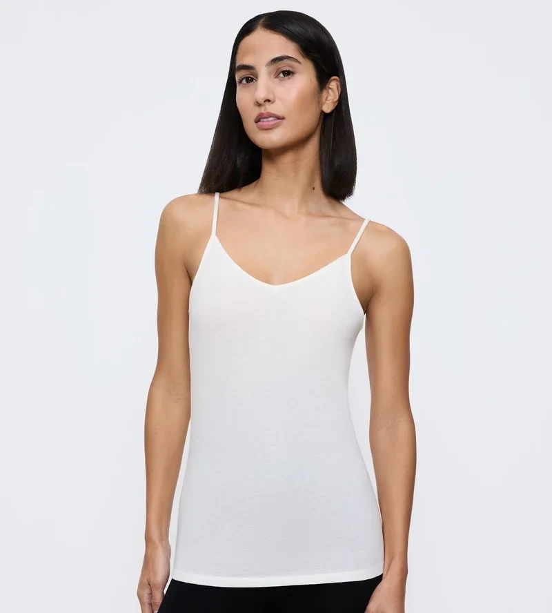 Triumph – Beauty Layers Spaghetti Top aus Wolle, Ecru-Weiß